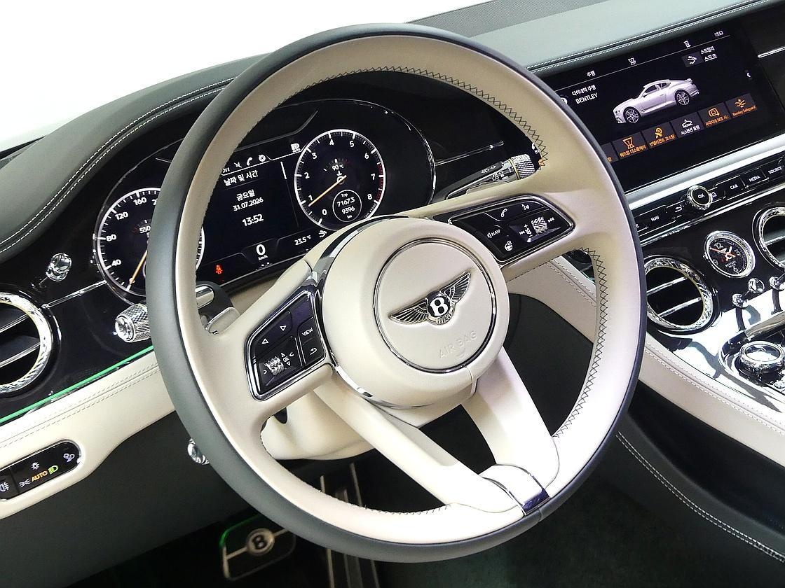 Bentley Continental GT, 2024 — фото 8 из 12
