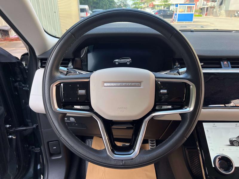 Land Rover Range Rover Evoque L, 2022 — фото 10 из 12