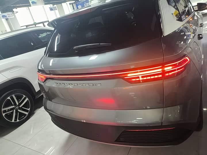 BYD Song Pro Hybrid, 2023 — фото 6 из 9
