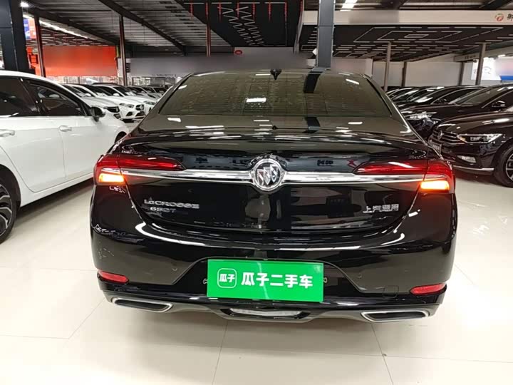 Buick LaCrosse, 2022 — фото 6 из 9