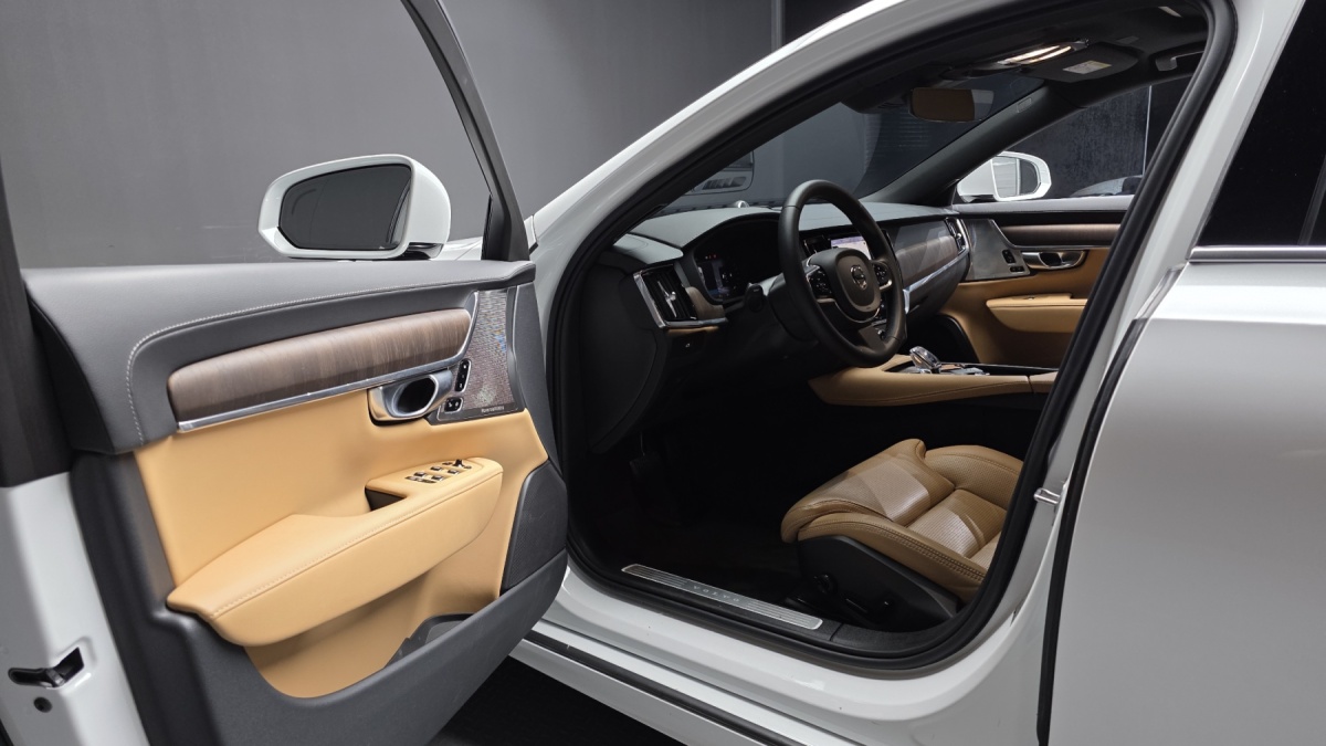 Volvo S90, 2023 — фото 9 из 12