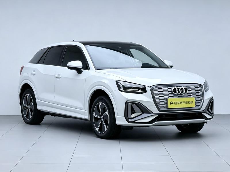 Audi Q2L e-tron, 2022 — фото 3 из 12