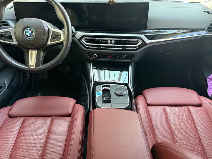 BMW i3, 2022 — фото 5 из 9