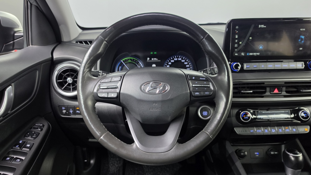 Hyundai Kona, 2022 — фото 12 из 12