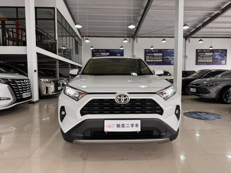 Toyota RAV4, 2023 — фото 2 из 12