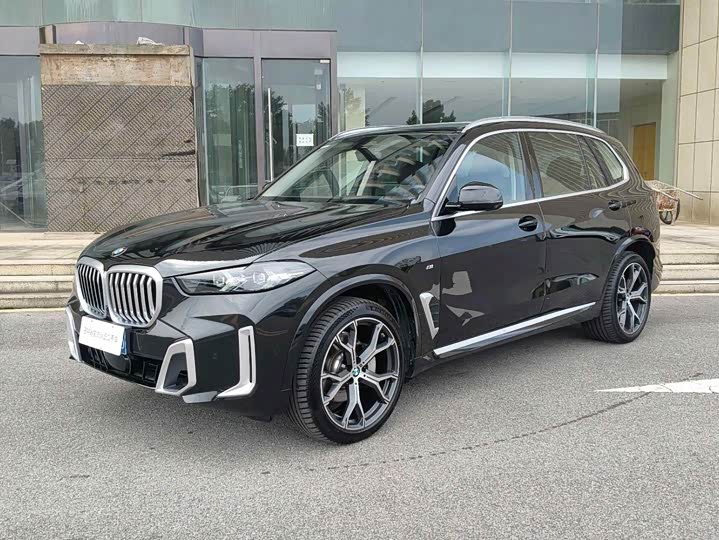 BMW X5, 2025 — фото 3 из 9