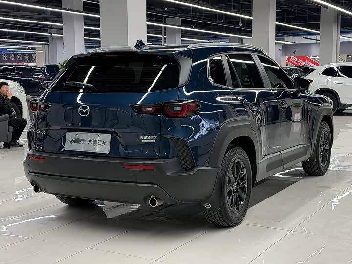 Mazda CX-50, 2023 — фото 6 из 9