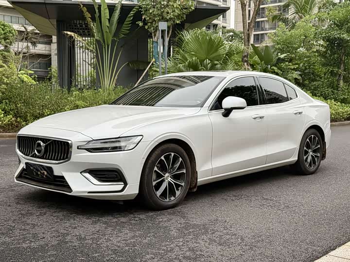 Volvo S60, 2021 — купить в Белгороде под ключ