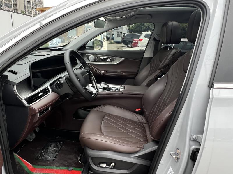 Chery Tiggo 8 Pro, 2022 — фото 11 из 12