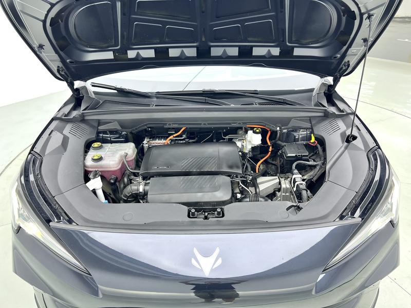 BAIC Arcfox Alpha T5, 2025 — фото 12 из 12