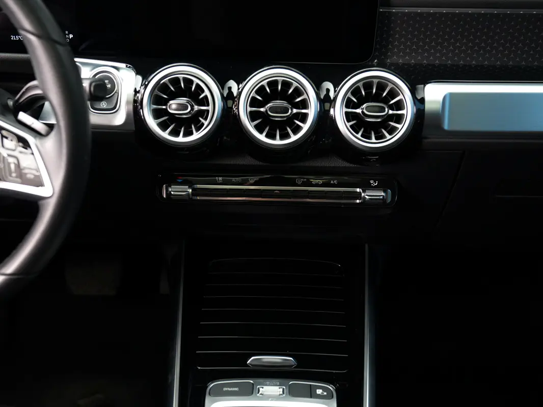 Mercedes-Benz GLB-Class, 2023 — фото 10 из 10