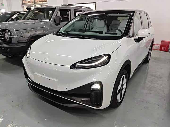BAIC Arcfox Kaola, 2023 — купить в Пензе под ключ