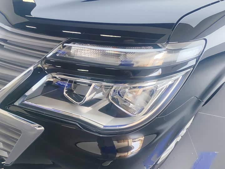 Dongfeng Forthing Lingzhi M5, 2024 — фото 5 из 9