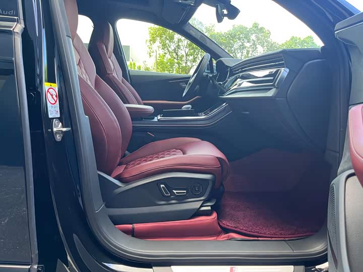 Audi SQ7, 2025 — фото 9 из 9