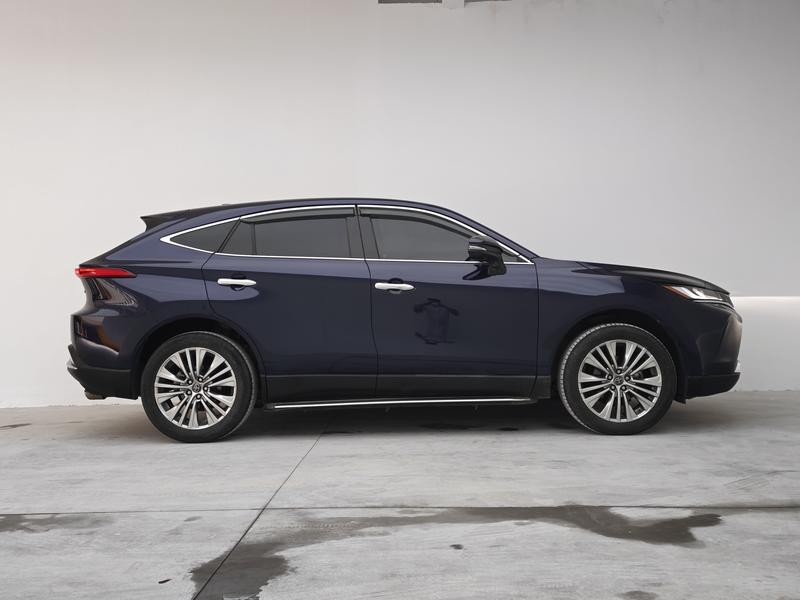 Toyota Harrier, 2023 — фото 8 из 12