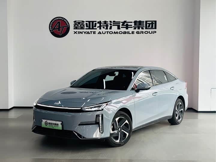 Geely Galaxy L6, 2025 — фото 2 из 9