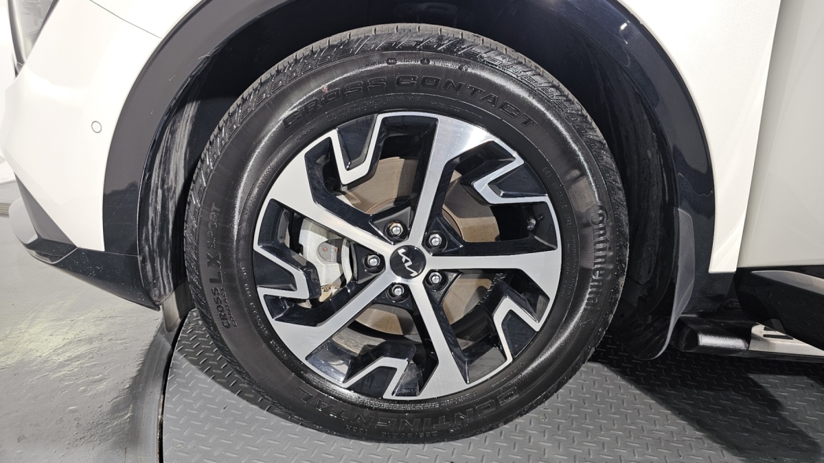 Kia Sportage, 2023 — фото 5 из 12