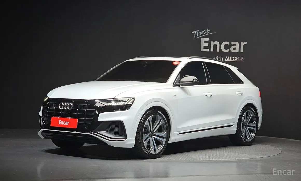 Audi Q8, 2023 — купить в Орле под ключ