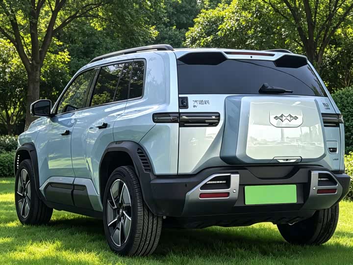 BYD FangChengBao Titanium 3 (Tai 3), 2025 — фото 4 из 9