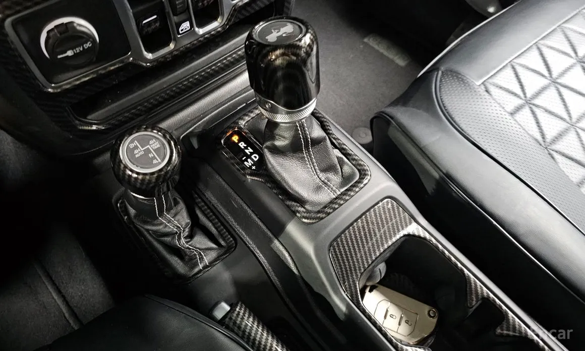 Jeep Wrangler, 2023 — фото 9 из 12