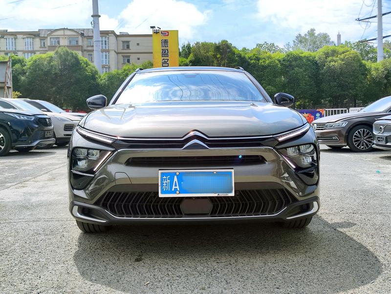 Citroen C5 X, 2023 — фото 2 из 12
