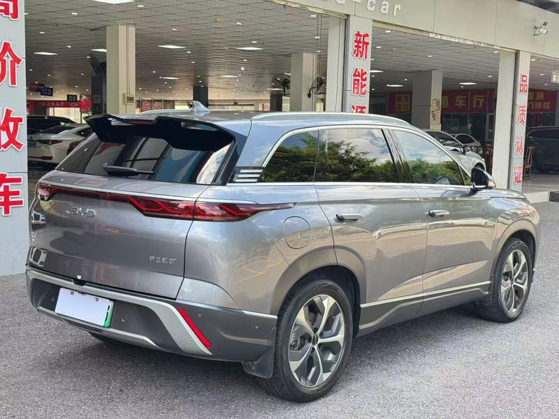 BYD Frigate 07, 2023 — фото 6 из 10