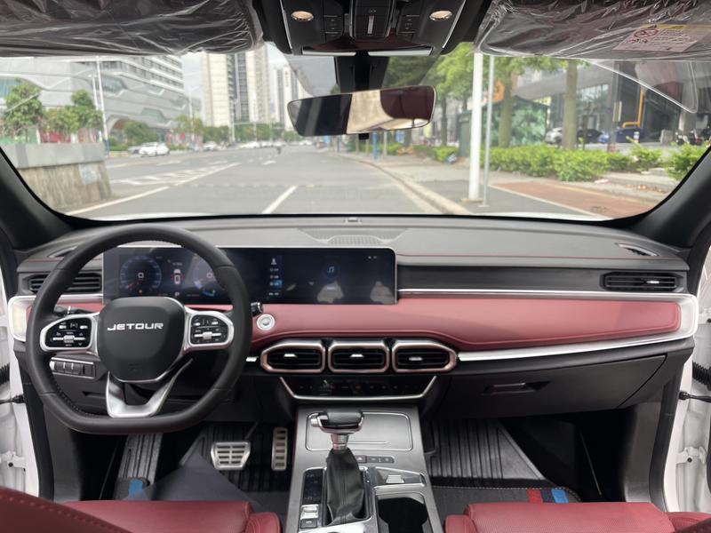 Jetour X70 Plus, 2022 — фото 8 из 12