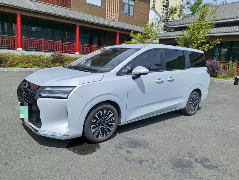 Wuling Starlight 730 Hybrid/EV, 2025 — купить в Санкт-Петербурге под ключ