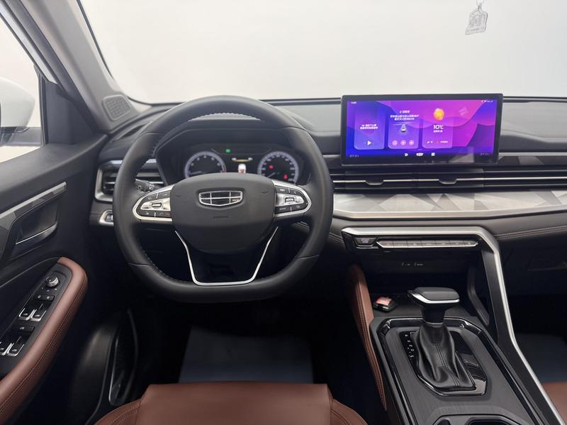 Geely Vision X6, 2022 — фото 9 из 12