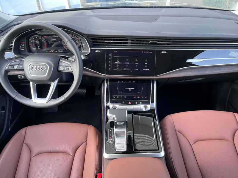 Audi Q7, 2025 — фото 5 из 8