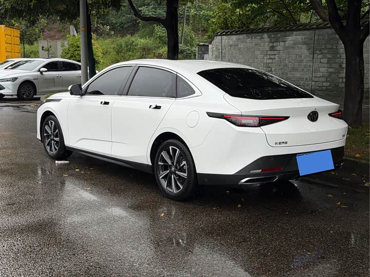Changan Eado Plus, 2024 — фото 3 из 9