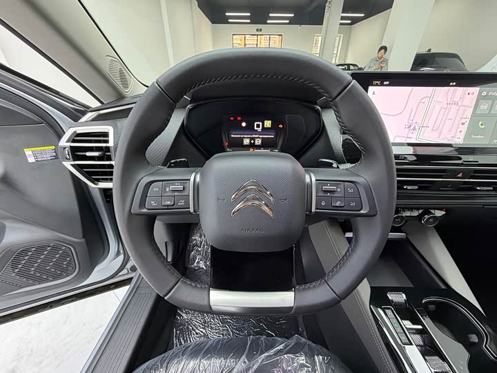 Citroen C5 X, 2025 — фото 8 из 9