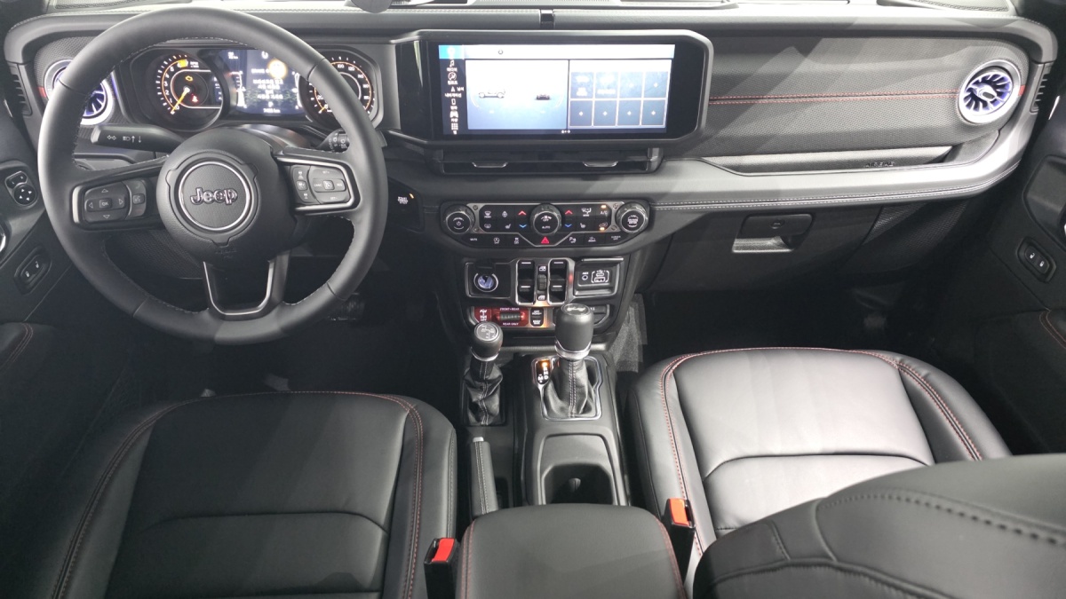 Jeep Wrangler, 2025 — фото 6 из 12
