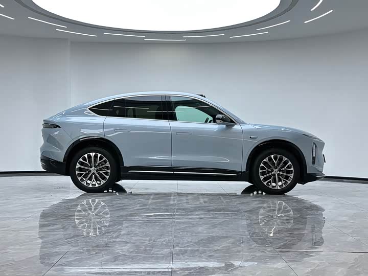 Nio EC6, 2025 — фото 8 из 9