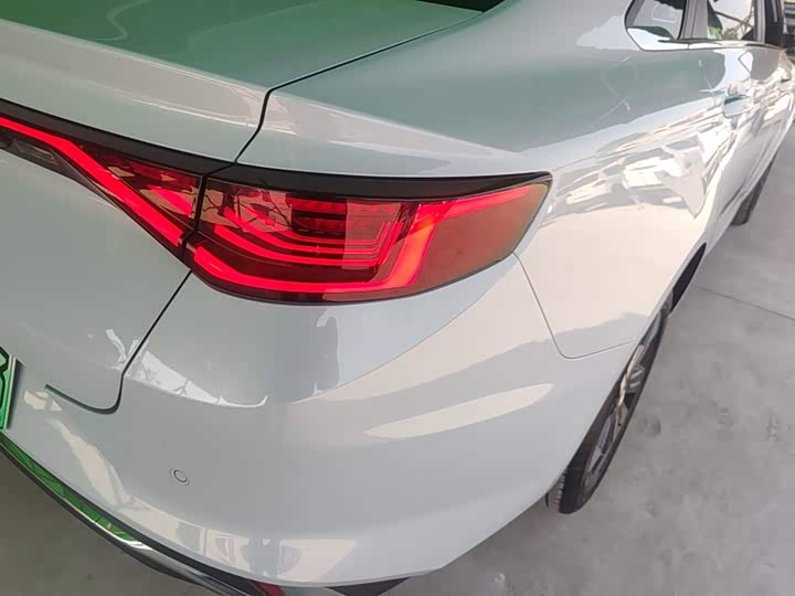 Geely Emgrand L Hi·P Hybrid, 2022 — фото 8 из 9