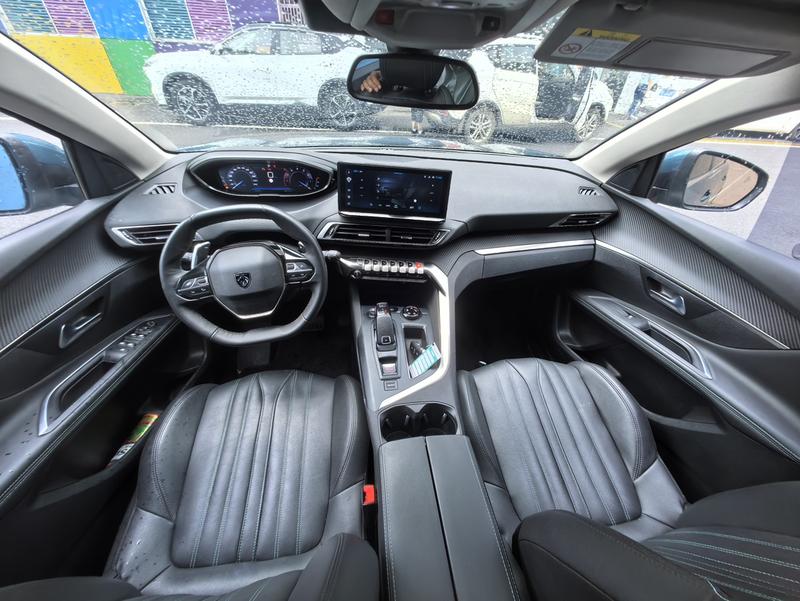 Peugeot 5008, 2022 — фото 5 из 12
