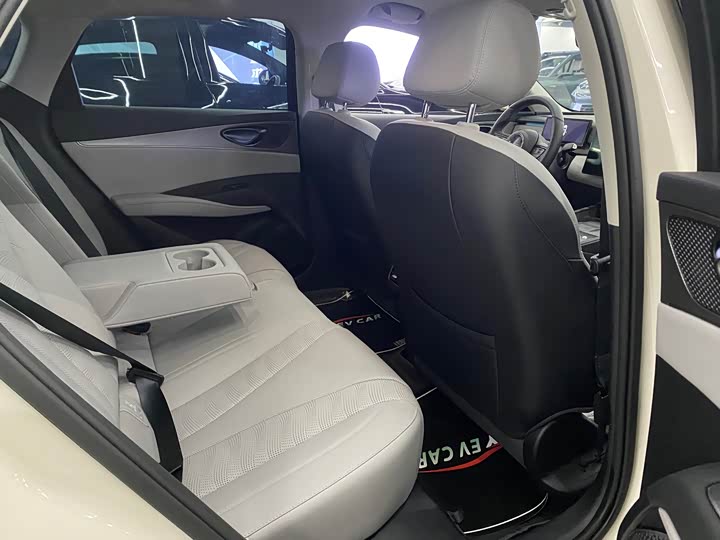 BYD Seal 06 Hybrid/EV, 2025 — фото 6 из 7