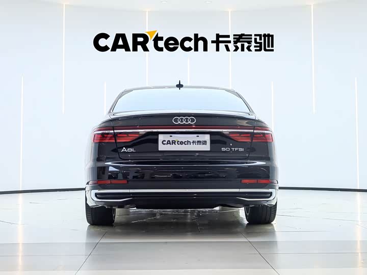 Audi A8, 2023 — фото 3 из 9