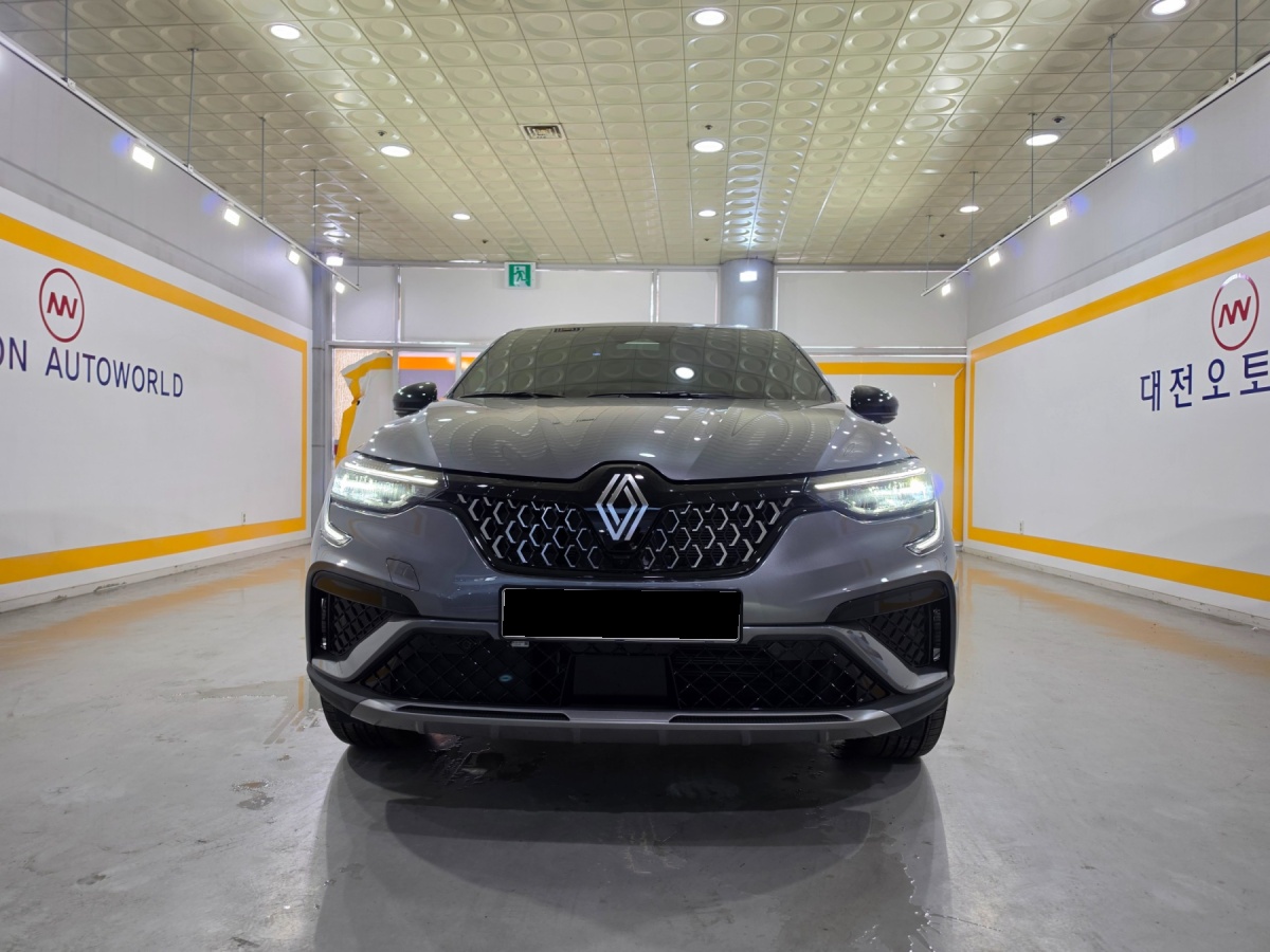 Renault Arkana, 2025 — фото 2 из 12
