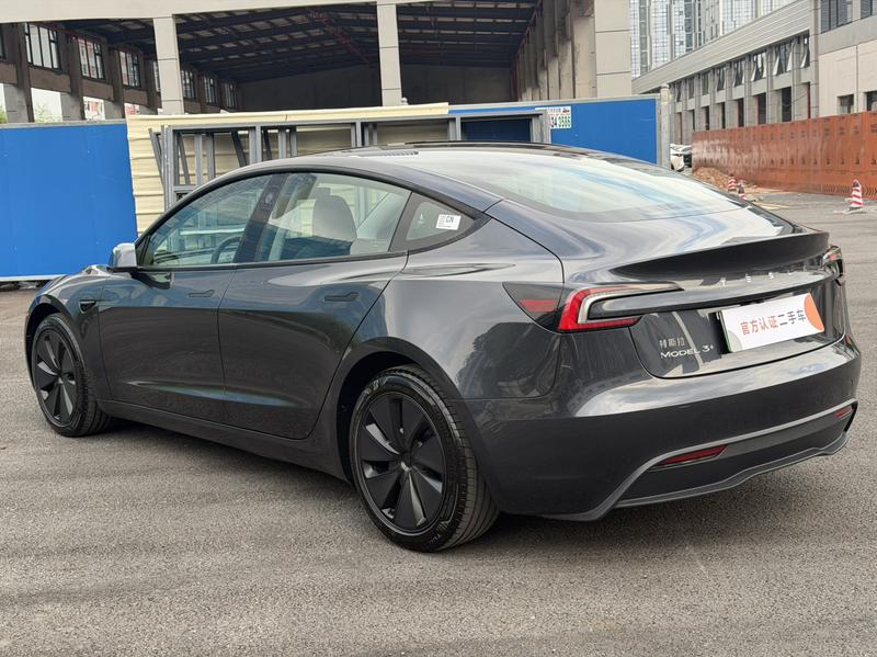 Tesla Model 3, 2024 — фото 4 из 12