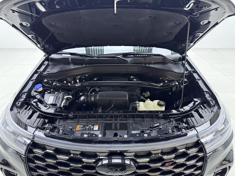 Ford Explorer, 2022 — фото 12 из 12