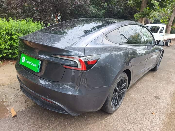 Tesla Model 3, 2024 — фото 7 из 9