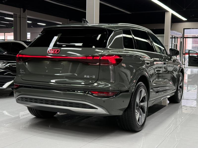 Audi Q6L e-tron, 2026 — фото 4 из 12