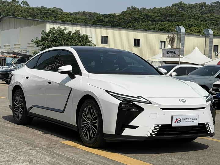 Lexus ES, 2026 — фото 5 из 9