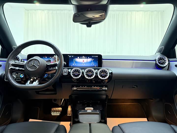 Mercedes-Benz A-Class AMG, 2025 — фото 7 из 9