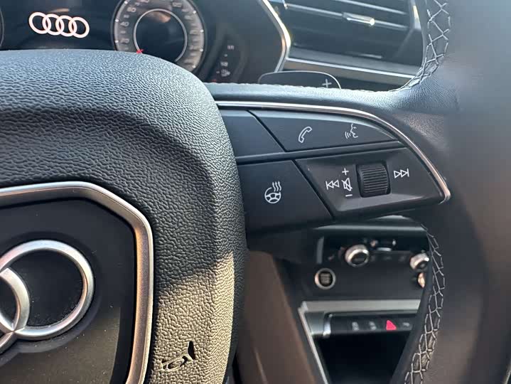 Audi Q3, 2022 — фото 7 из 9