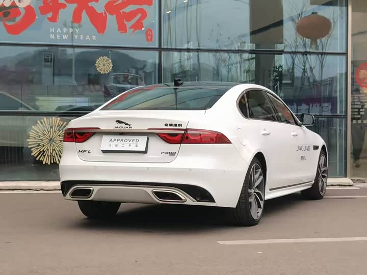 Jaguar XF L, 2023 — фото 2 из 9