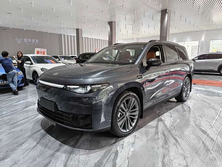 Leapmotor C16, 2024 — купить в Курске под ключ