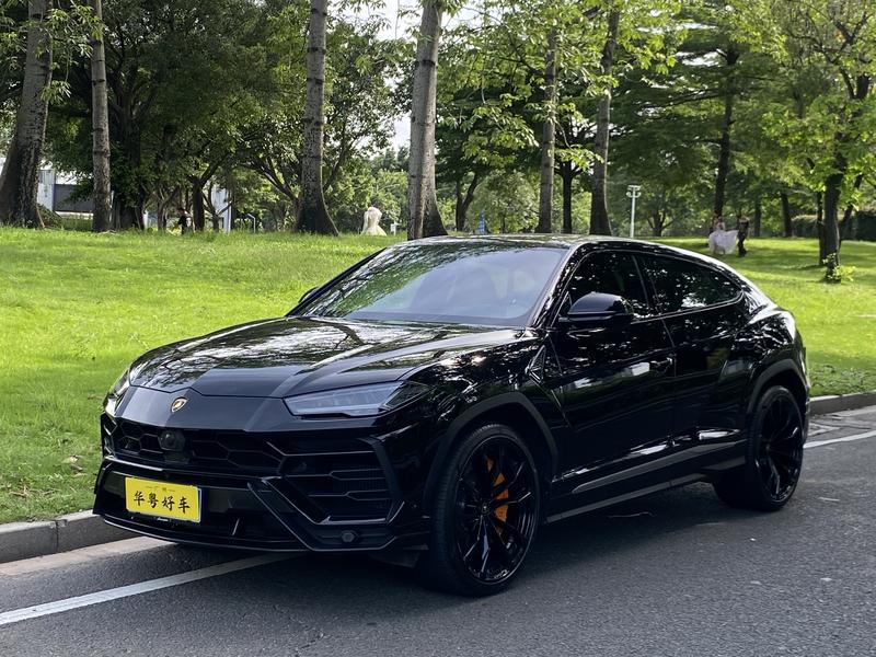Lamborghini Urus, 2021 — купить в Ульяновске под ключ