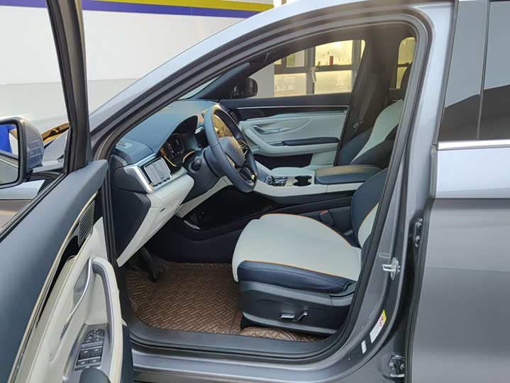 BYD Song Plus Hybrid/EV, 2023 — фото 9 из 9